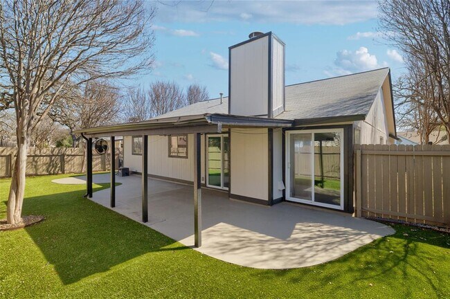 Foto del edificio - 4500 Sarasota Dr