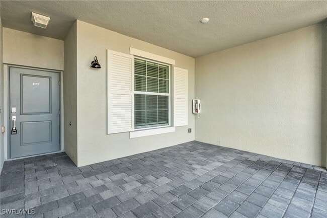 Foto del edificio - 5454 Double Eagle Cir