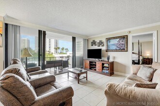 Building Photo - 4200 N Ocean Dr