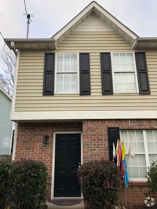 Building Photo - 4424 Logan Way