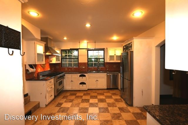 Building Photo - 4 br, 3 bath House - 5827 Estates Drive