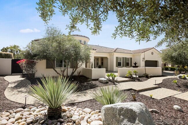 Foto del edificio - 15717 Montbury Pl