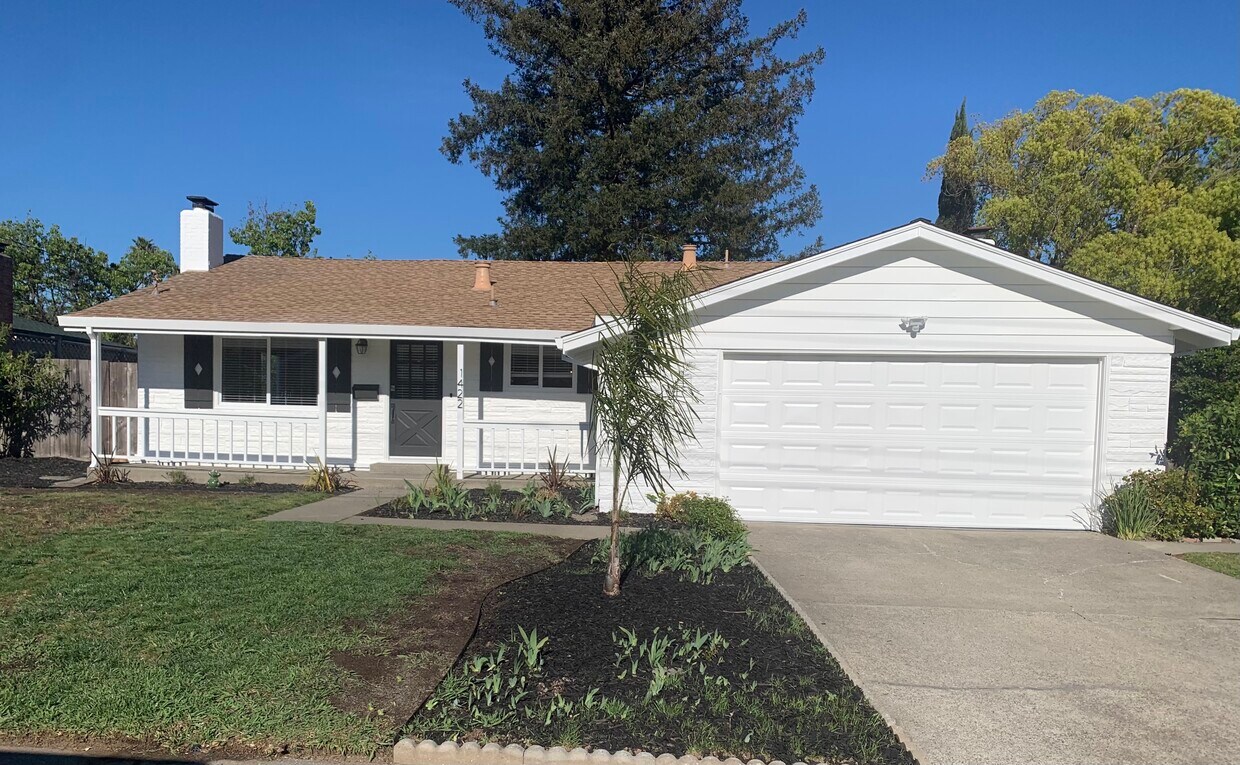 1422 Buchanan St, Novato, CA 94947 House Rental in Novato, CA