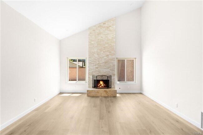 Building Photo - 23992 Via La Coruna