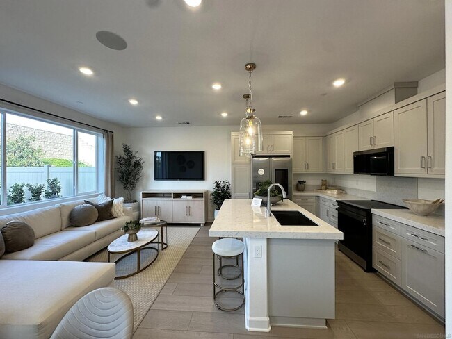 Foto del edificio - 2186 Tributary Dr