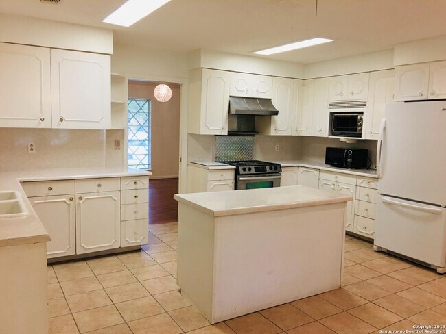 Foto del edificio - 116 Cotillian