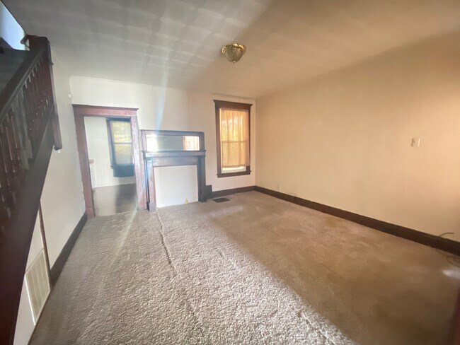 Foto del edificio - 4271 Franklin St