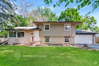 Building Photo - 2241 Randy Ave