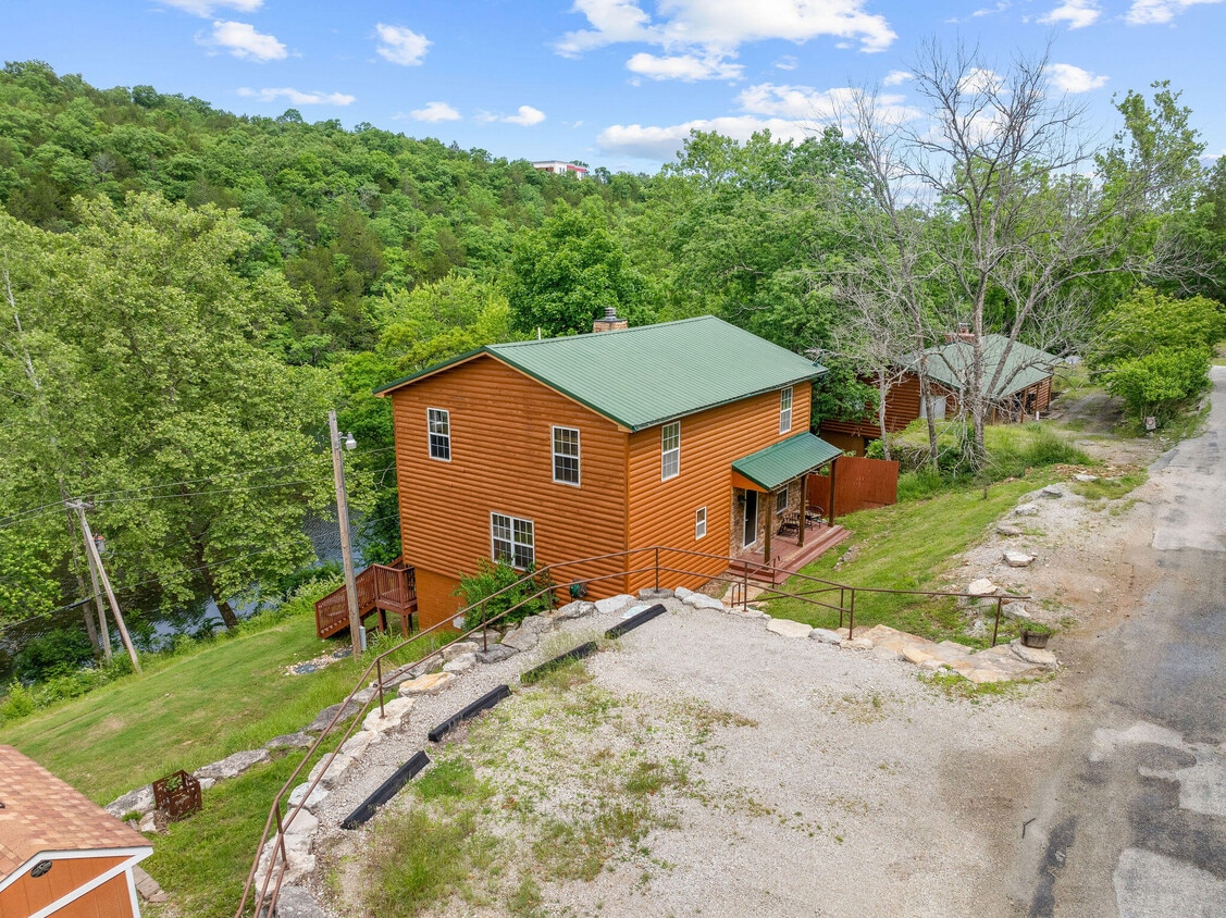 Foto principal - 721 Shore Rd