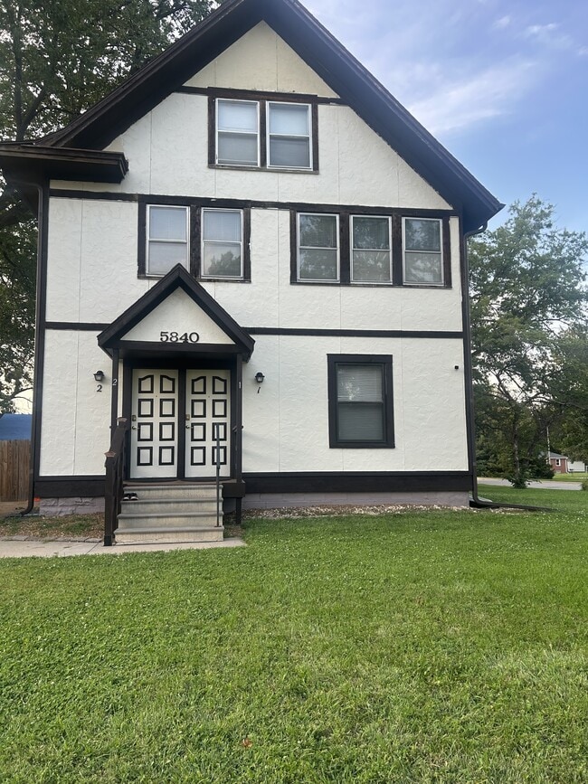 Building Photo - 5840 Adams St