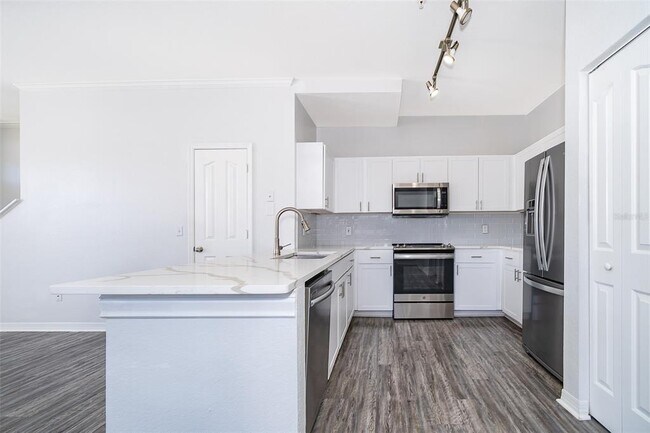 Building Photo - 4251 Fox St