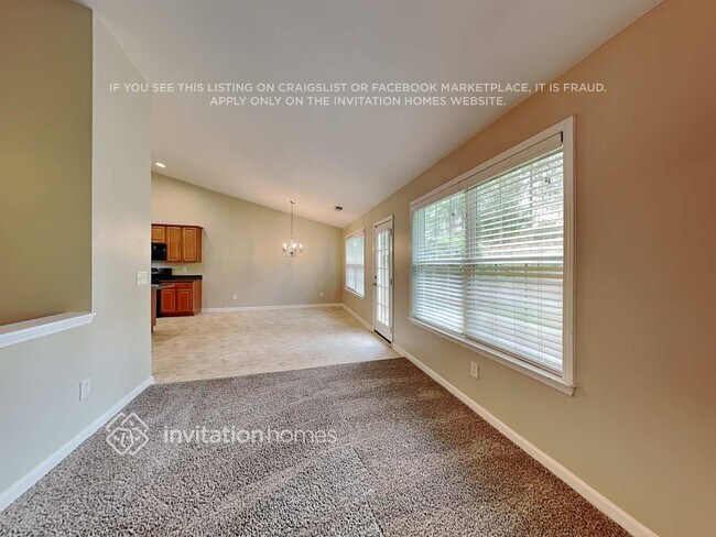 Foto del edificio - 1029 S Creek Dr