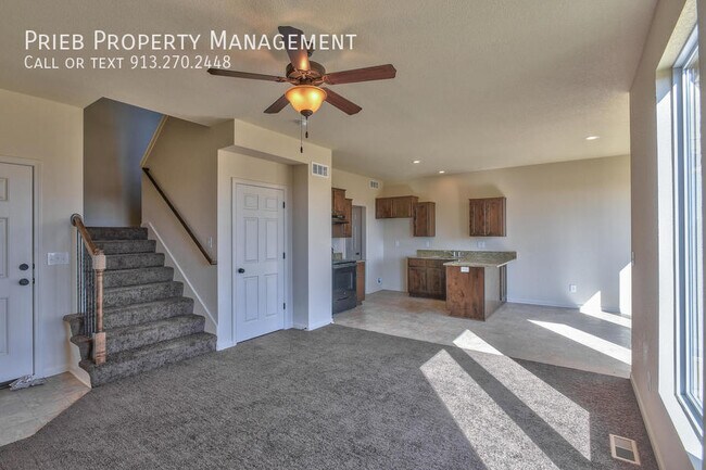 Foto del edificio - Cedar Springs Duplex - Available October 23rd