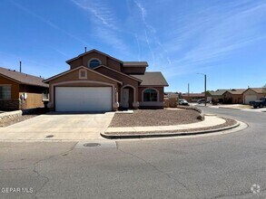 Building Photo - 14160 Lasso Rock Dr
