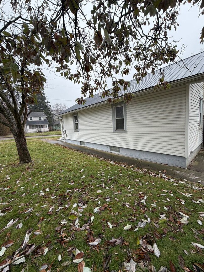 Building Photo - Modern Ranch Home – Lease-to-Purchase Opportunity