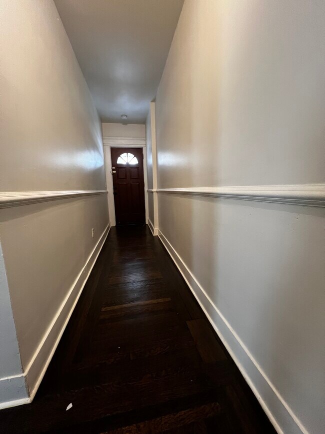Foto del edificio - 879 Elm St