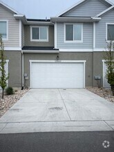 Building Photo - 13963 Silver Peak Ln