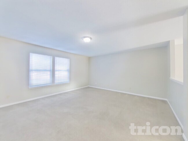 Foto del edificio - 13460 N Carwood Ct