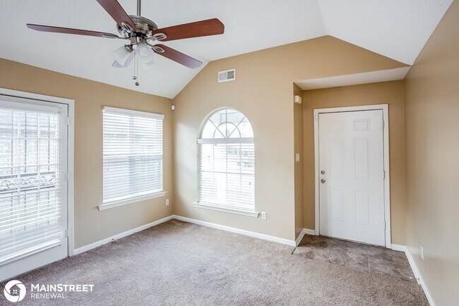 Building Photo - 4645 Range View Dr, Memphis, TN 38128