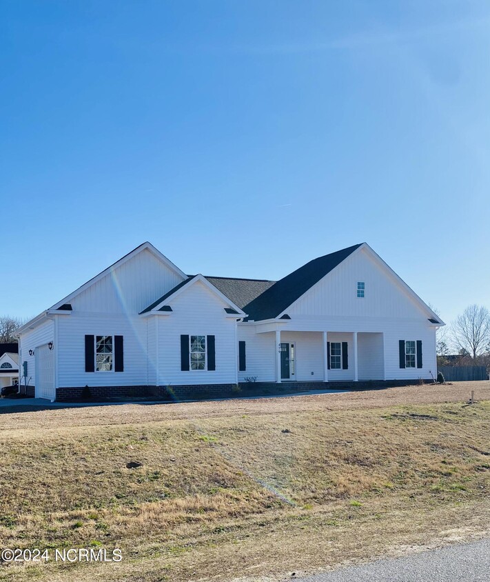 Primary Photo - 479 Arden Ridge Dr