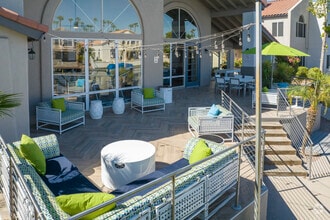 Building Photo - Alcove at the Islands