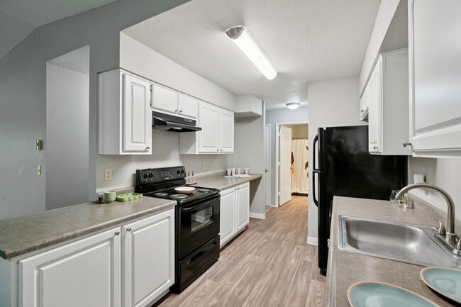 Building Photo - Arnada Pointe