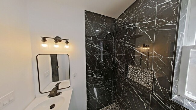 Foto del edificio - 3355 N 2nd St