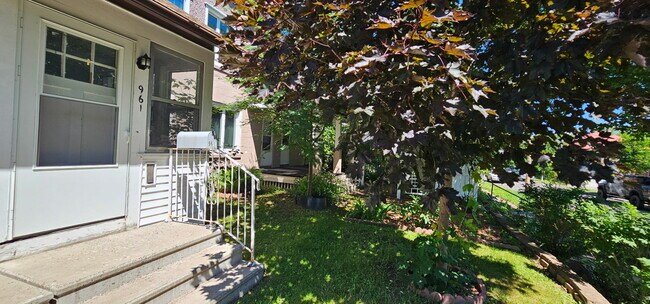 Foto del edificio - 961 87th Ave W