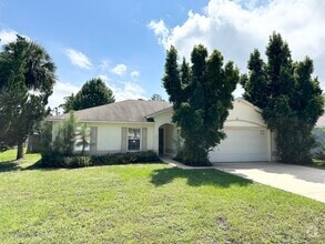 Building Photo - 36 Port Royal Dr