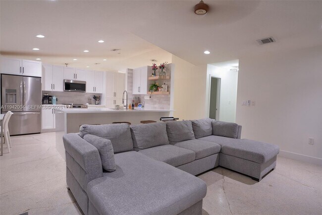 Foto del edificio - 15213 SW 141st St