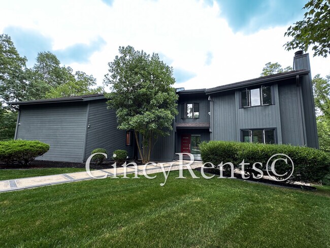 Foto del edificio - 7716 Creekwood Ln