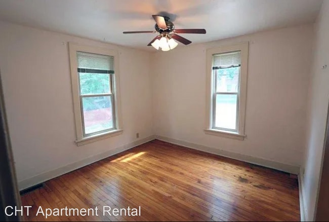 Building Photo - 1 br, 1 bath Apartment - 134 W. Gilman St.
