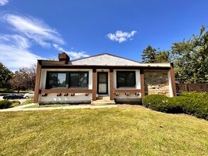 Building Photo - 183 Cascade Dr