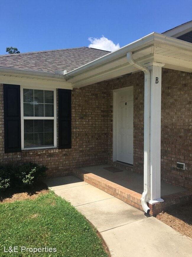 Building Photo - 3 br, 2 bath House - 712 - B E Catawba Street