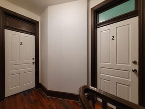 Building Photo - 220 E Philadelphia St