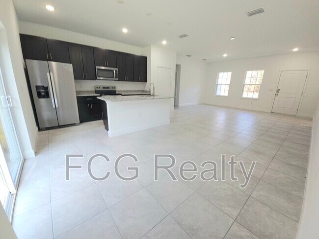 Foto del edificio - 6374 N Falmouth Terrace