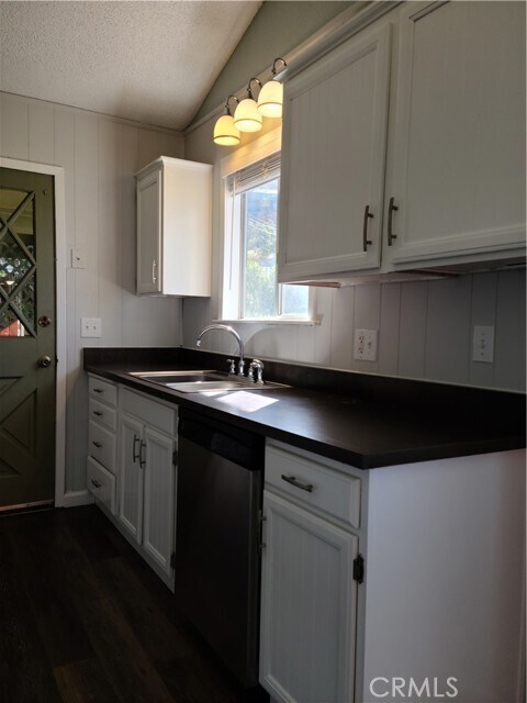 Building Photo - 2856 Riviera Heights Dr