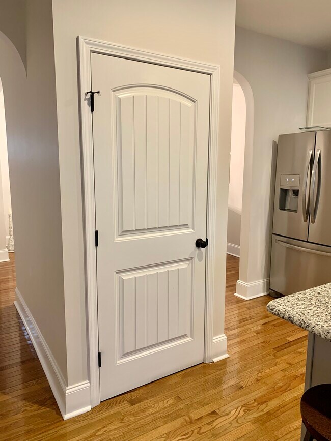 Large kitchen pantry - 2 Crystal Ct