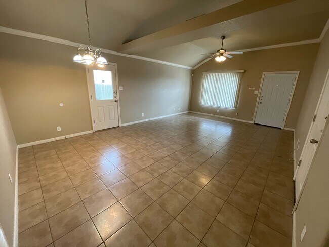 Foto del edificio - 1303 Powder River Dr
