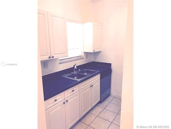 Foto del edificio - 2001 NW 96th Terrace