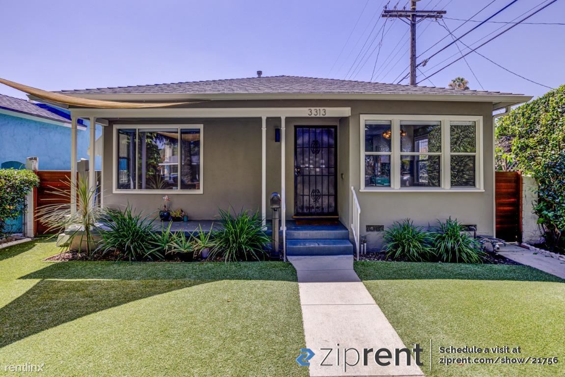 4 br, 2.5 bath House 3313 Cattaraugus Av... House Rental in Culver