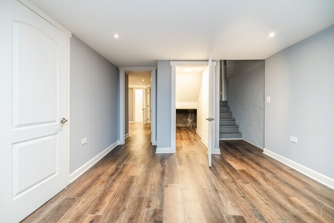 Foto del edificio - 3349 W Cuyler Ave