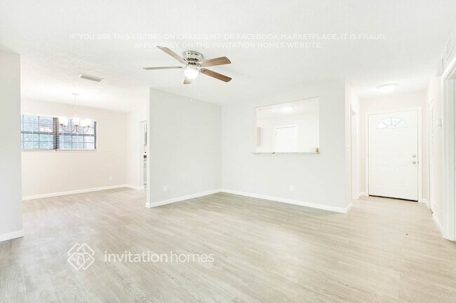 Foto del edificio - 2203 Burpee Dr