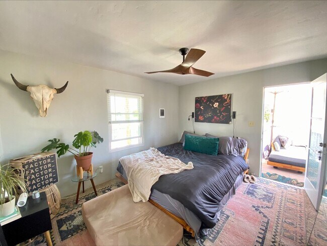 Building Photo - Madison Triplex