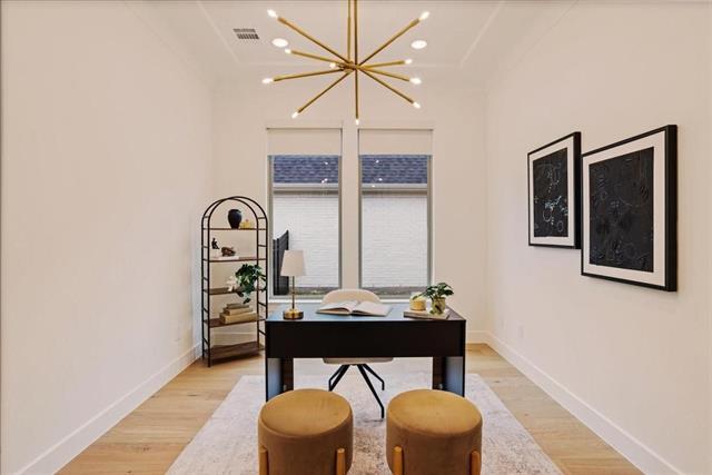 Foto del edificio - 4800 Muleshoe Ln