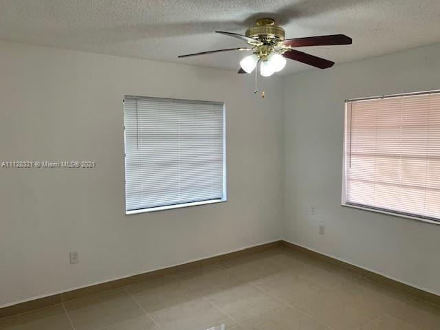 Foto del edificio - 199 SW 77th Ave