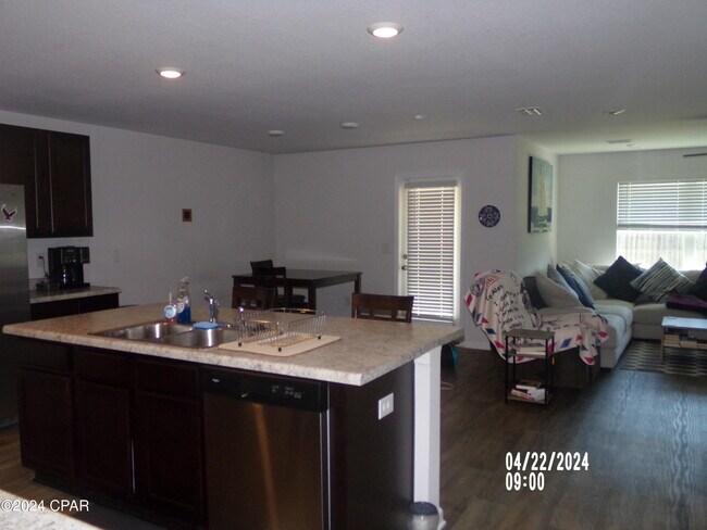Building Photo - 169 Sea Fox Dr