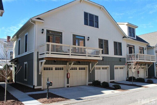 Foto del edificio - 505-101 John Haywood Way