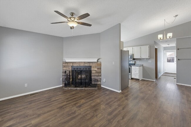 Photo - Spacious 4-Bedroom Home with Finished Basement, Large Deck & 2-Car Garage