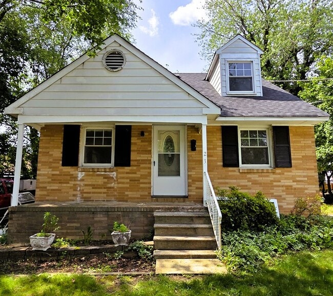 Building Photo - 23 W Emlen Ave